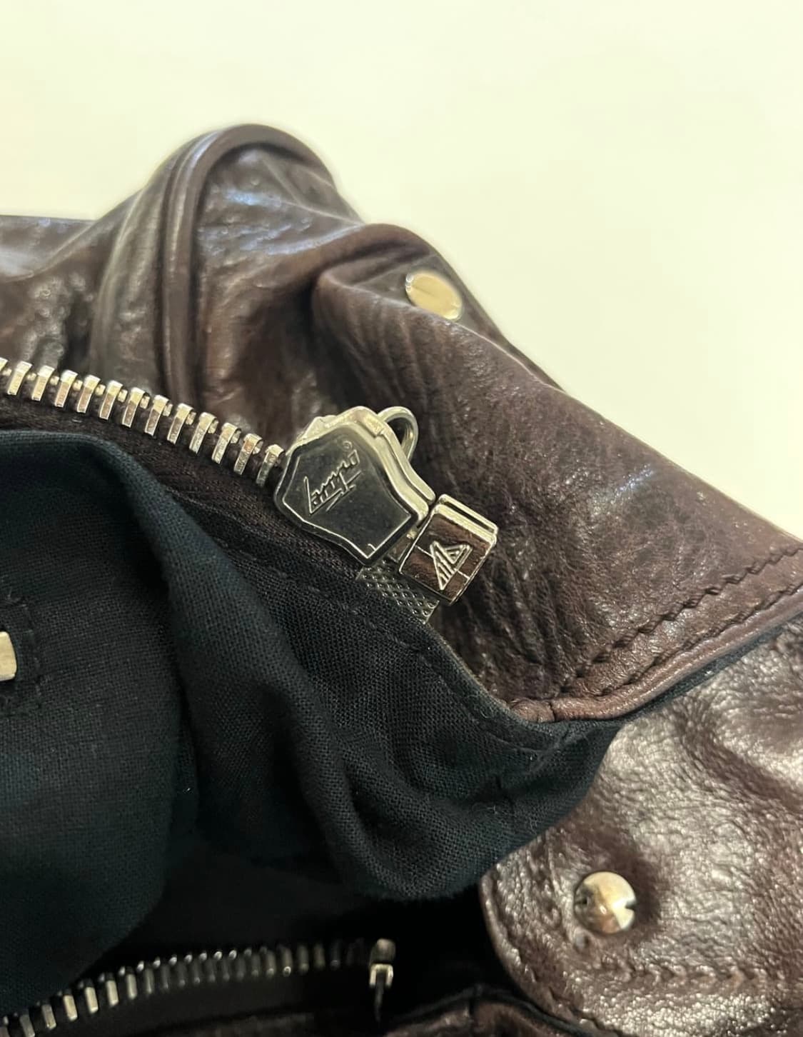 발렌시아가 휘슬백 상품이미지7