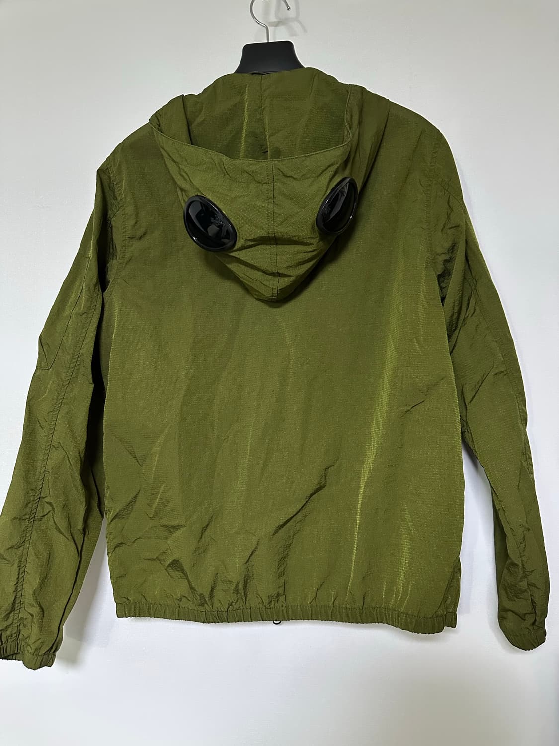 C.P. Company 올리브색 바람막이 자켓 상품이미지2