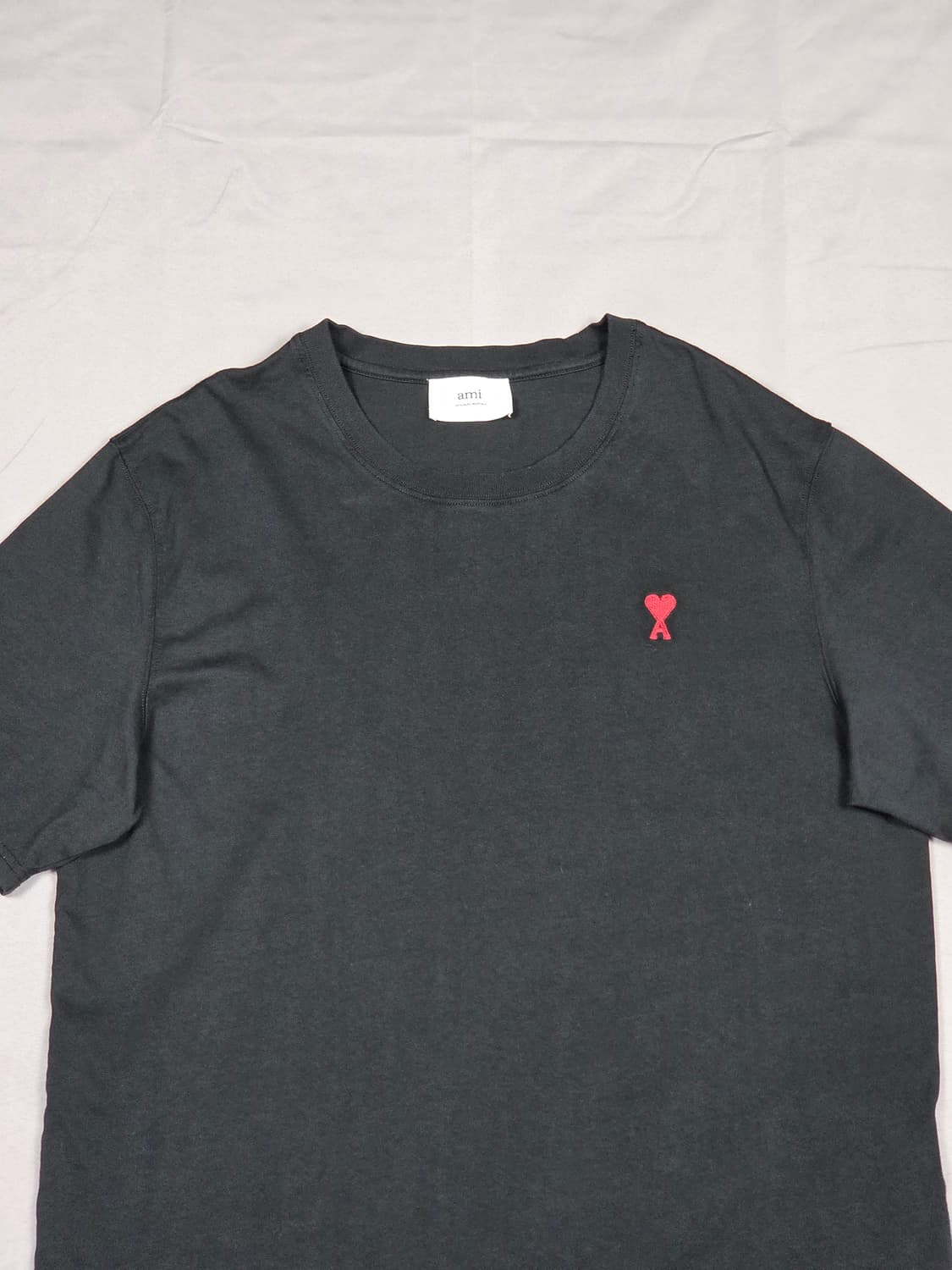 (새상품) [아미] 스몰 하트 로고 반팔 티셔츠 | S00081 상품이미지2