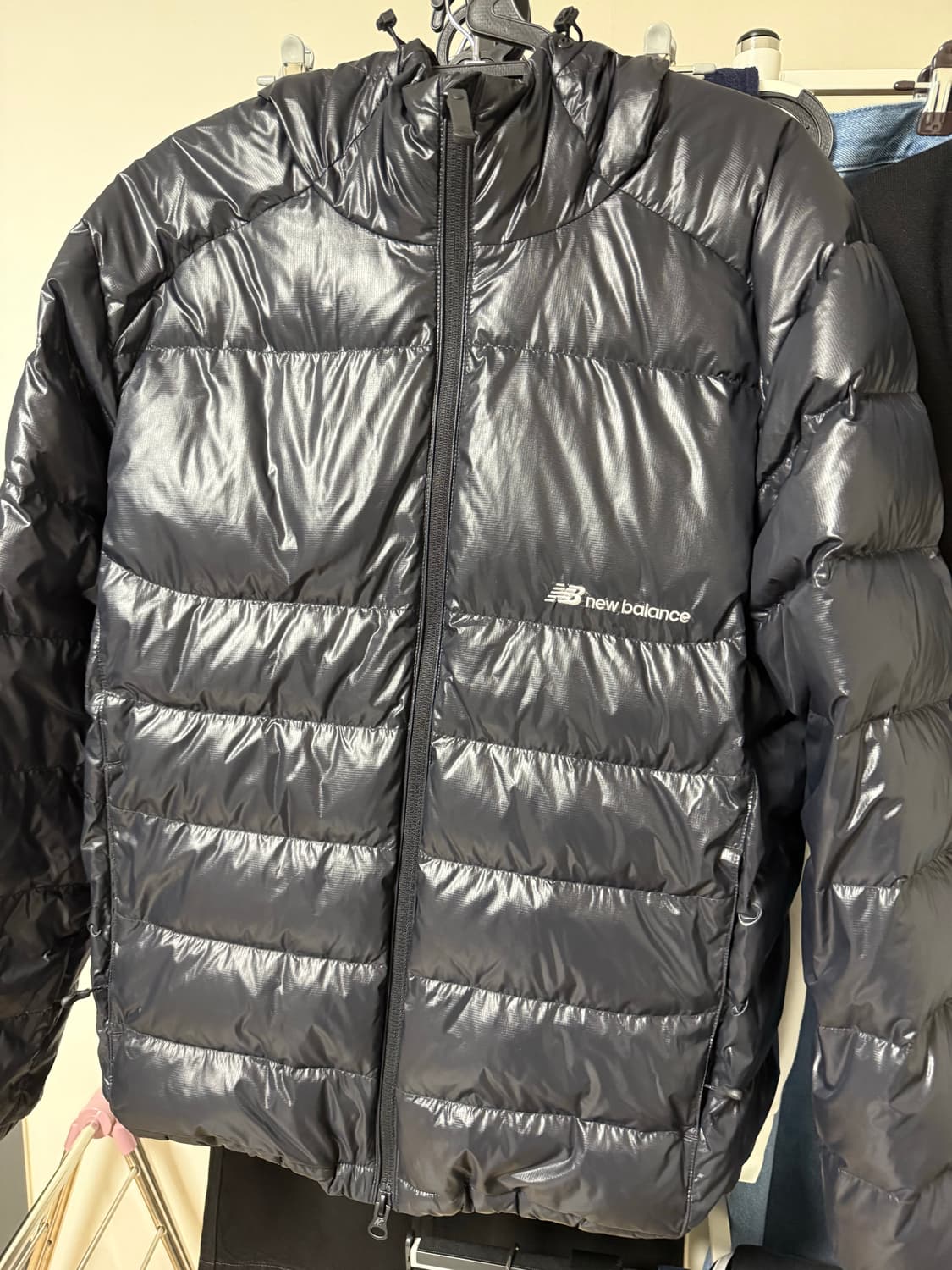 뉴발란스 24fw 경량패딩 상품이미지1