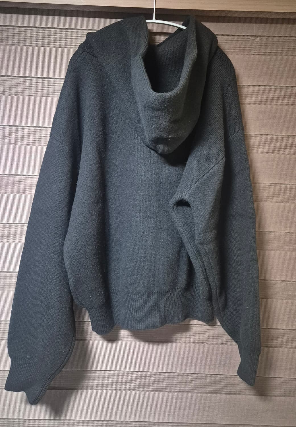 [L]EQL 울 니트 후드 상품이미지4