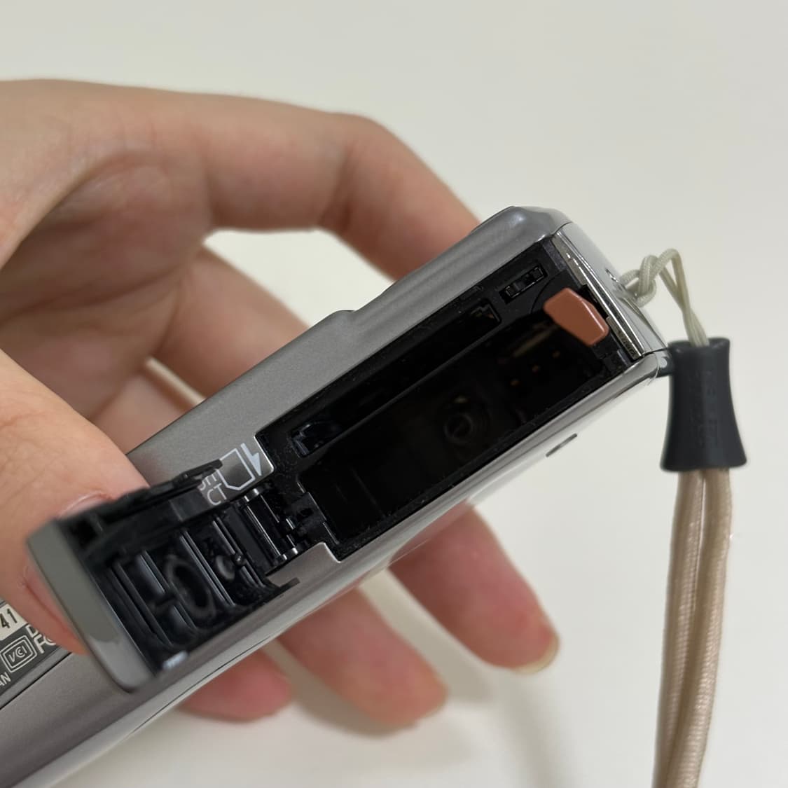 캐논 ixy 900 is (익서스 ixus 850 is 동일 모델) 상품이미지7