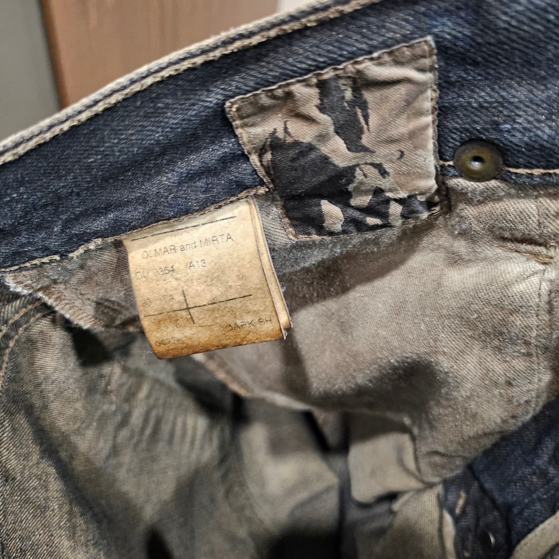 릭오웬스 스트랩 더티워싱 아카이브 데님 팬츠 상품이미지4