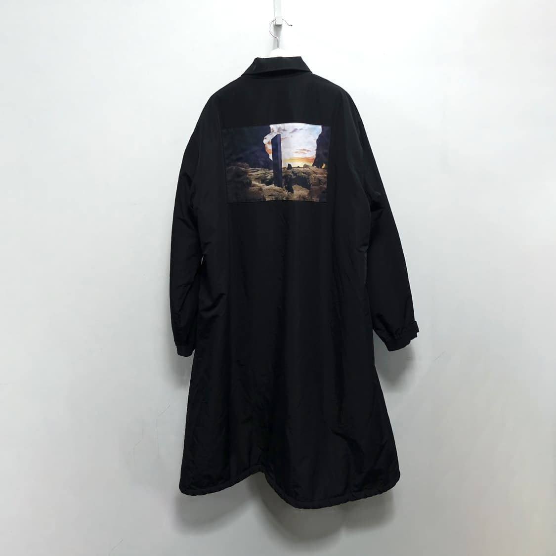 [4]UNDERCOVER 언더커버 18aw 스페이스 오디세이 그래픽 코트 상품이미지4