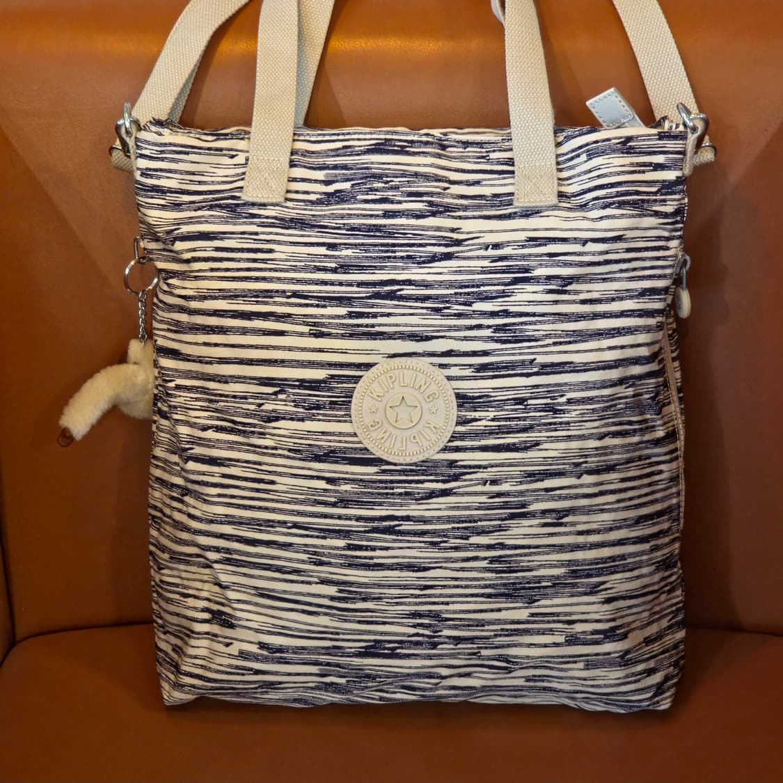 키플링 스트라이프 숄더 토트백 상품이미지3