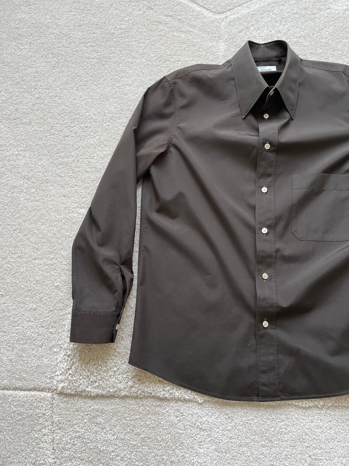 르메르 레귤러 코튼 셔츠 브라운 (103-105) 상품이미지4