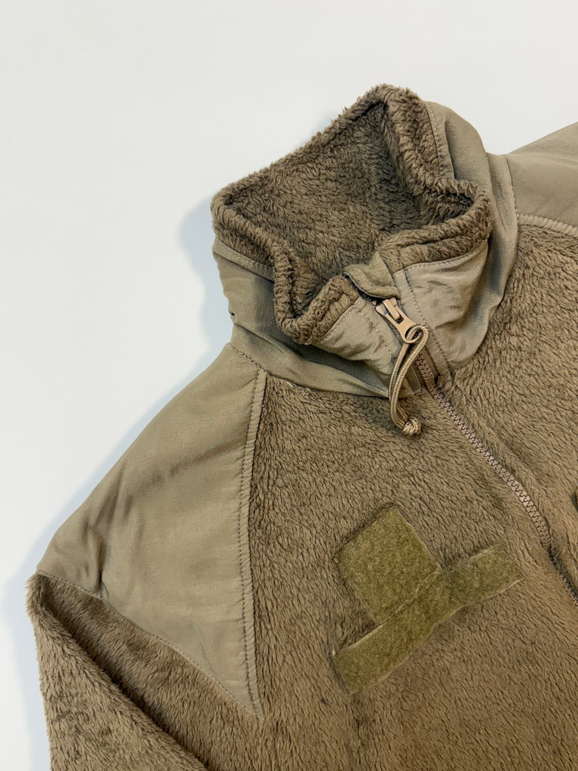 밀리터리 오리지널 ECWCS Gen3 Lv3 플리스 (머스타드) 상품이미지2