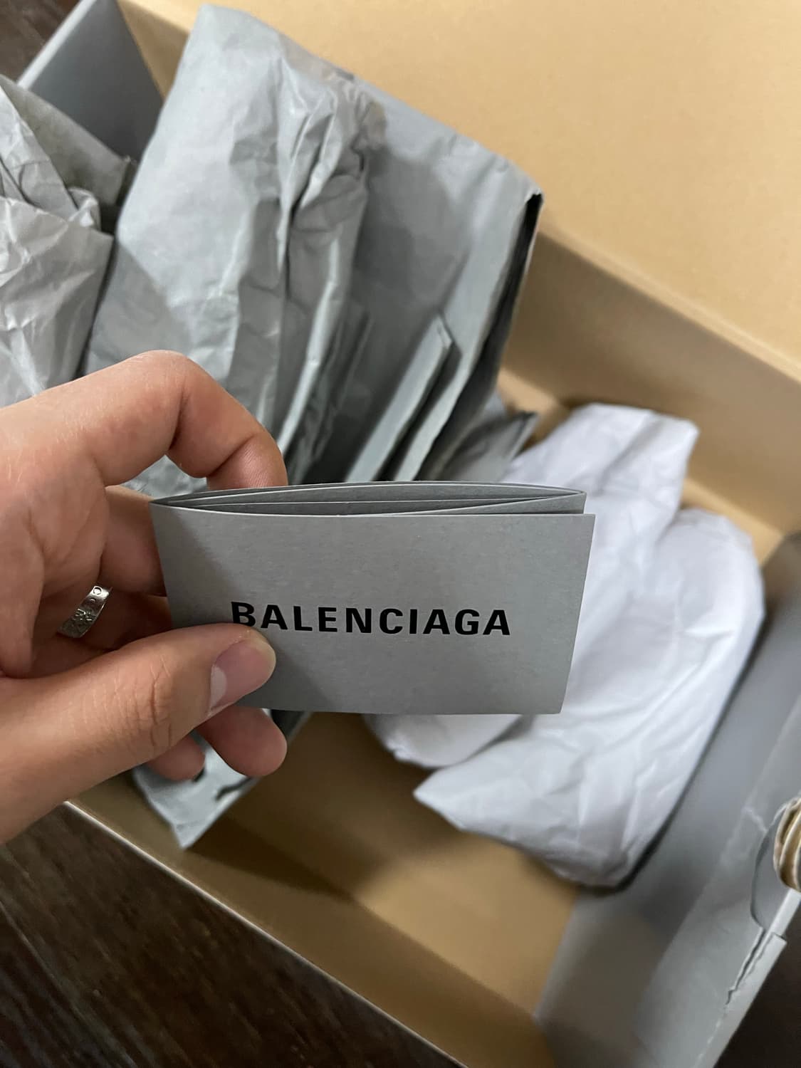 발렌시아가 뉴러너 43 상품이미지7