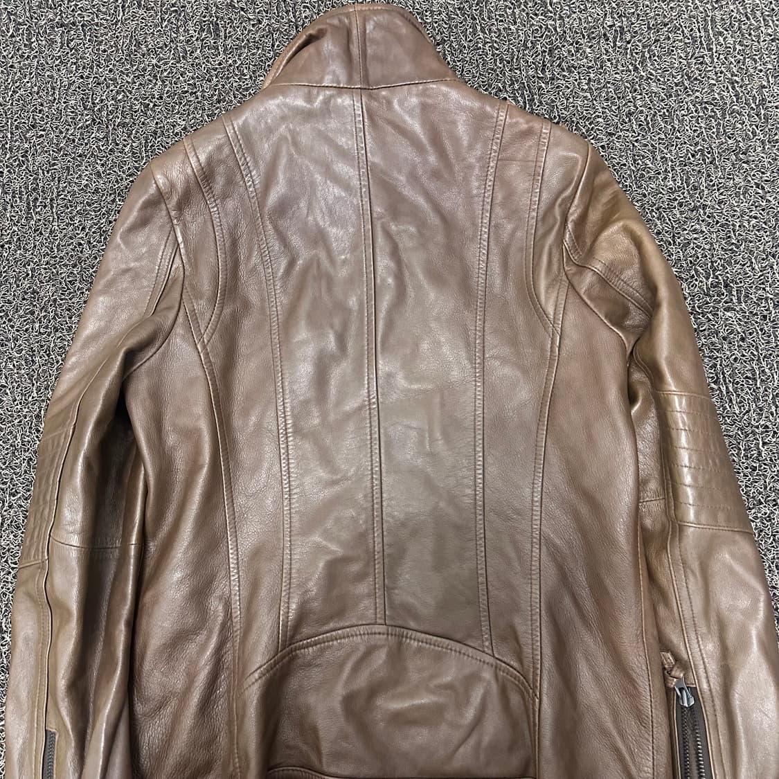 비욘드클로젯 여성 양가죽 자켓 브라운 55사이즈 상품이미지5