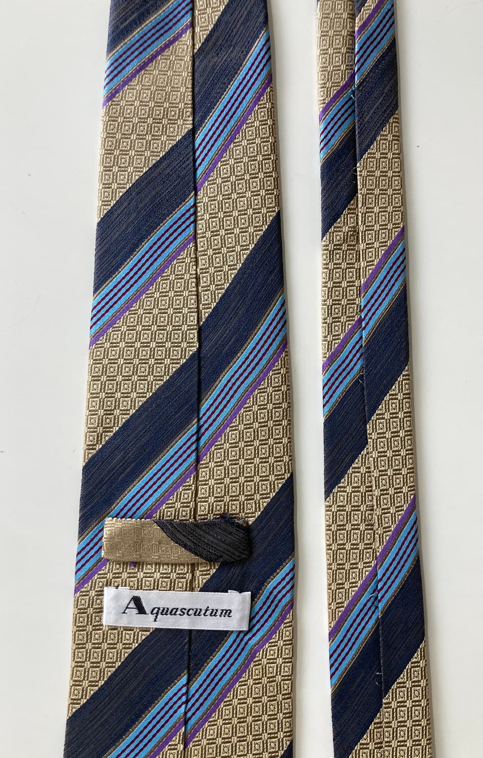 아쿠아스큐텀 넥타이 상품이미지4