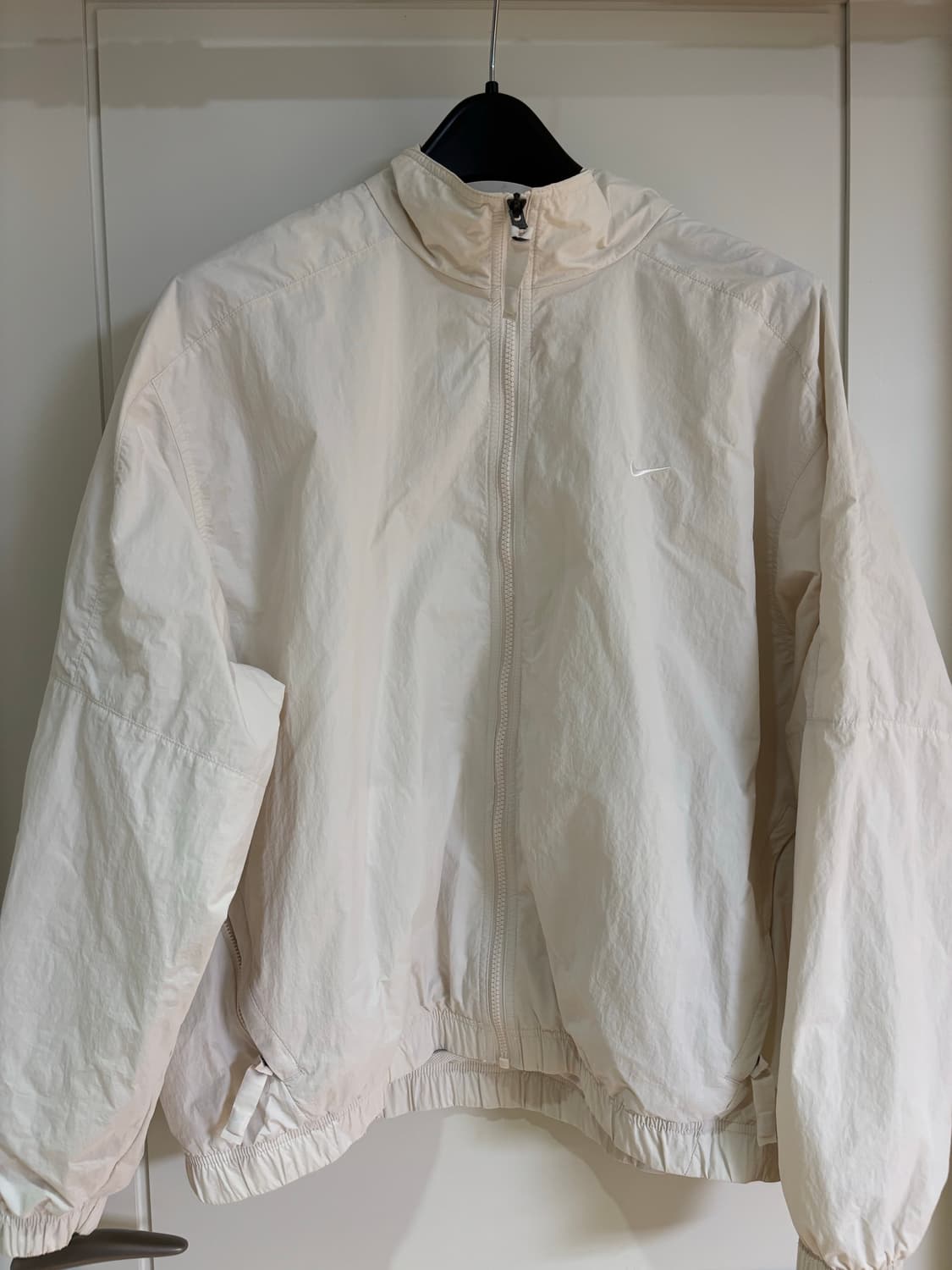 나이키 NRG 솔로 스우시 우븐 트랙 자켓 팬텀 화이트 - 아시아 상품이미지2