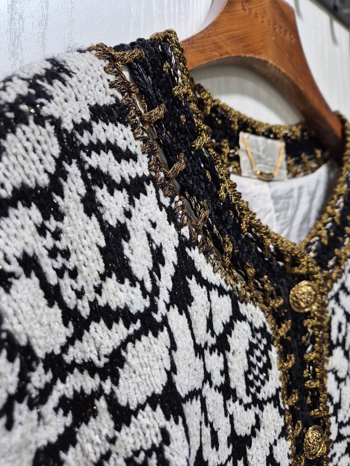 블랙/화이트 패턴 니트 가디건자켓 상품이미지4