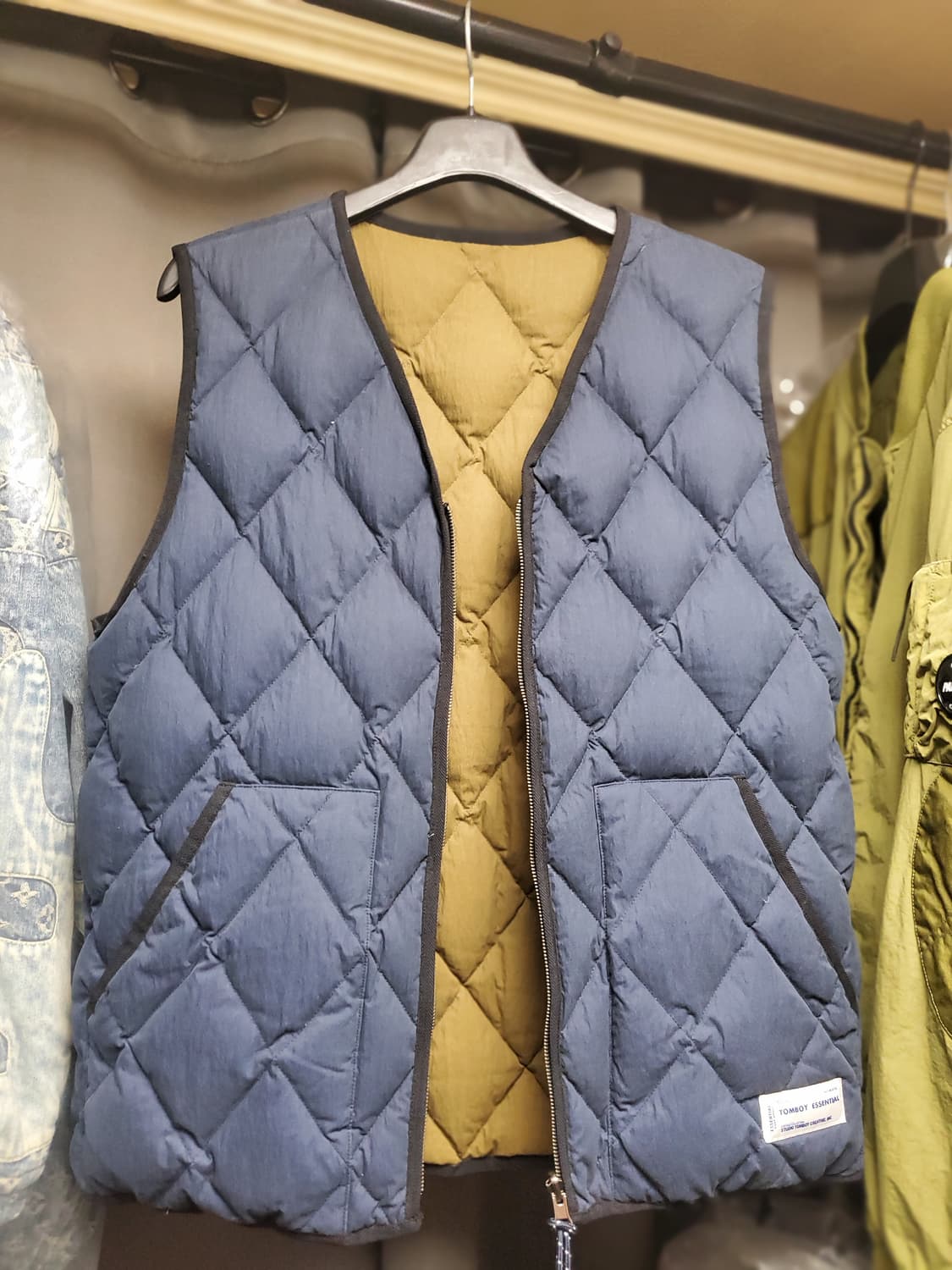 공용 스튜디오 톰보이 덕다운양면 패딩조끼 상품이미지4