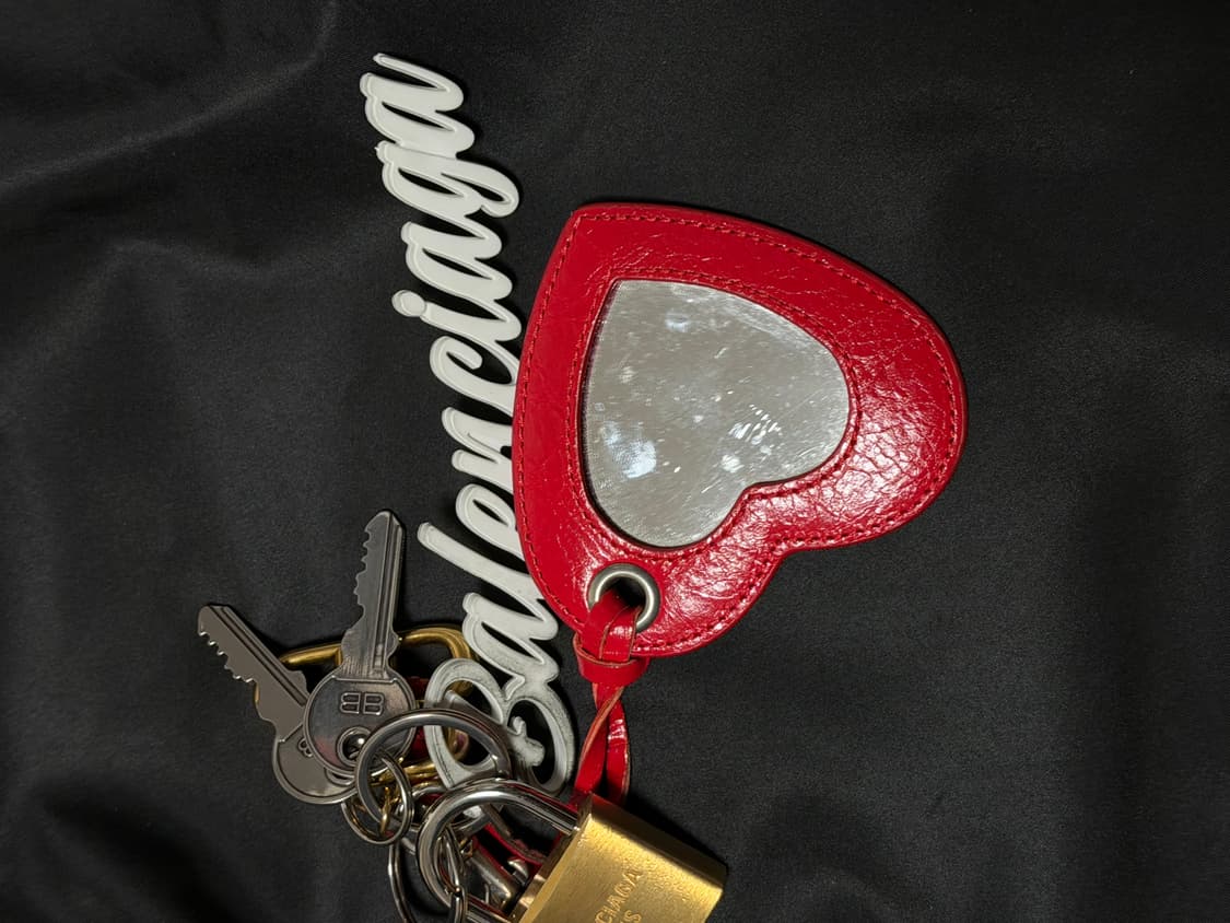 발렌시아가 팔로마 키링 상품이미지4