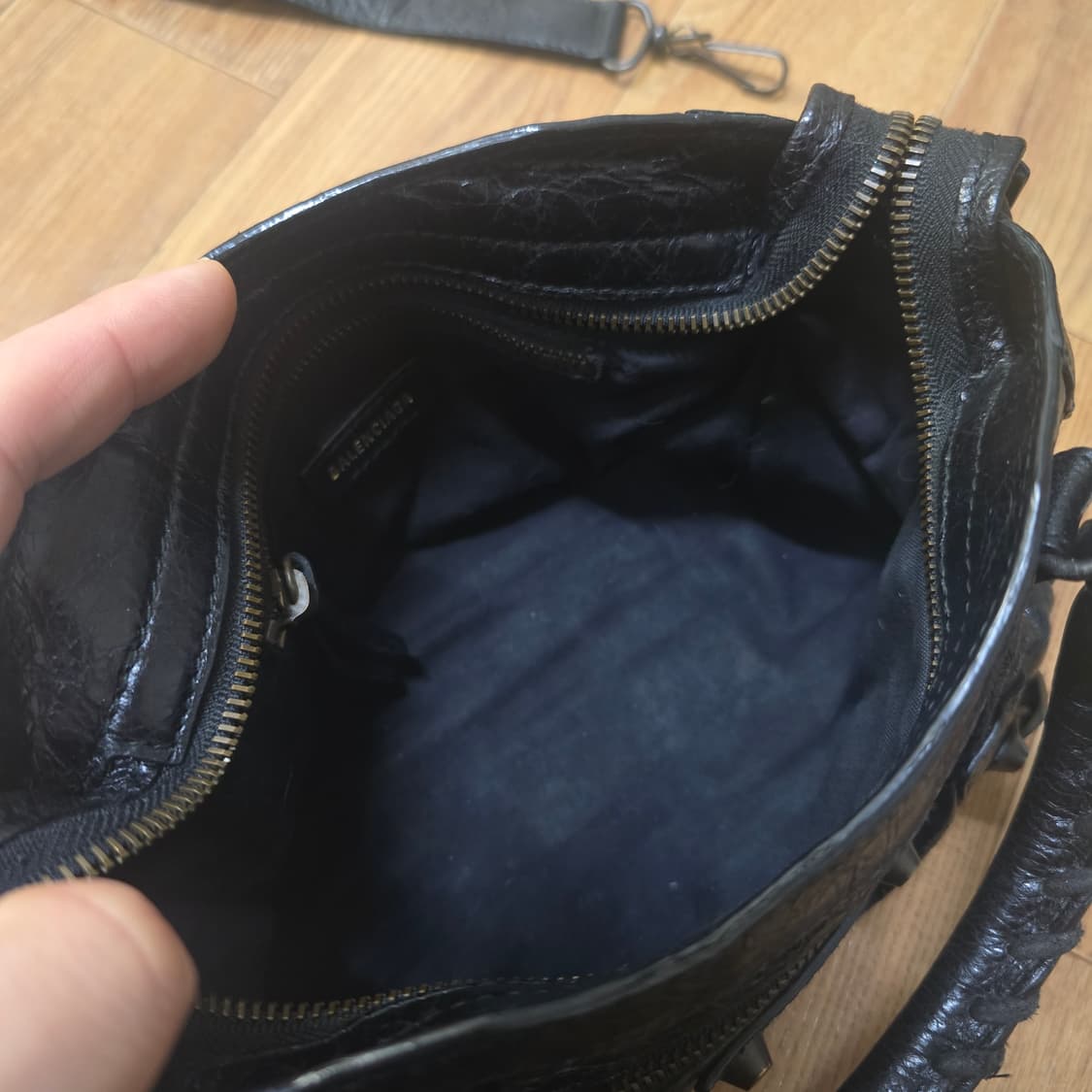 발렌시아가 시티백 모터백 미니 상품이미지9