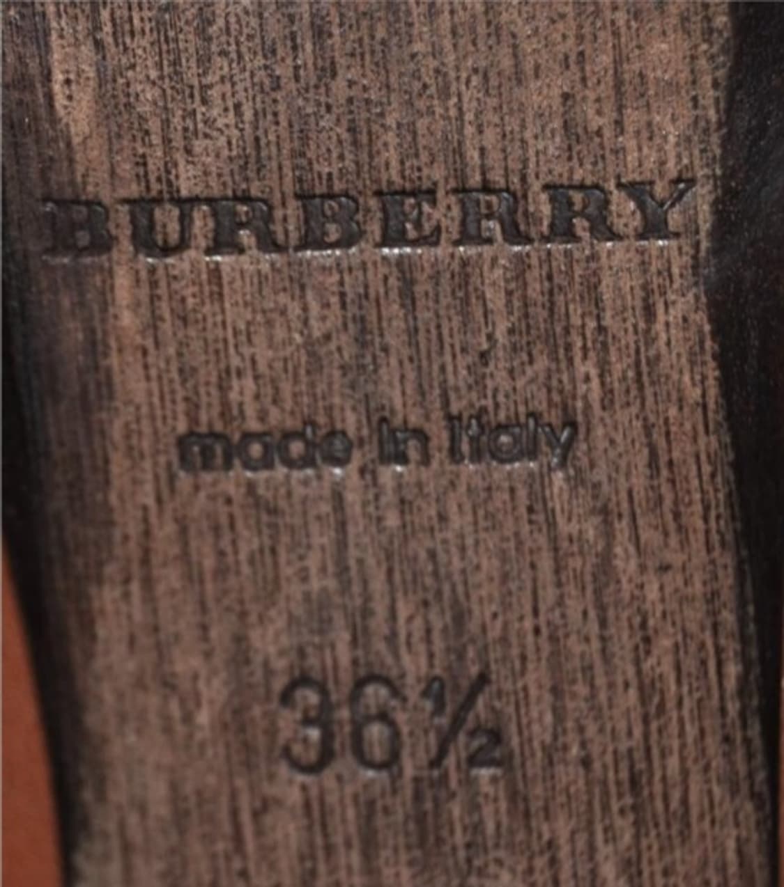 버버리/여성스터드하이힐구두(사이즈235)정품 상품이미지8