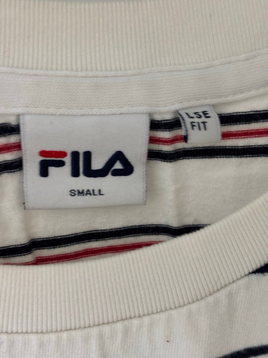Fila 휠라 스트라이프 반팔 티셔츠 S 줄무늬 화이트 레드 블랙 상품이미지3