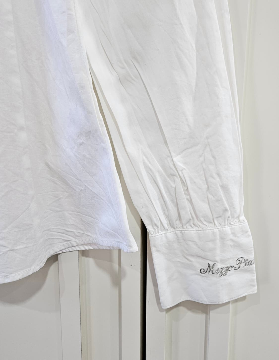 Mezzo Piano 프릴 블라우스 화이트 상품이미지5