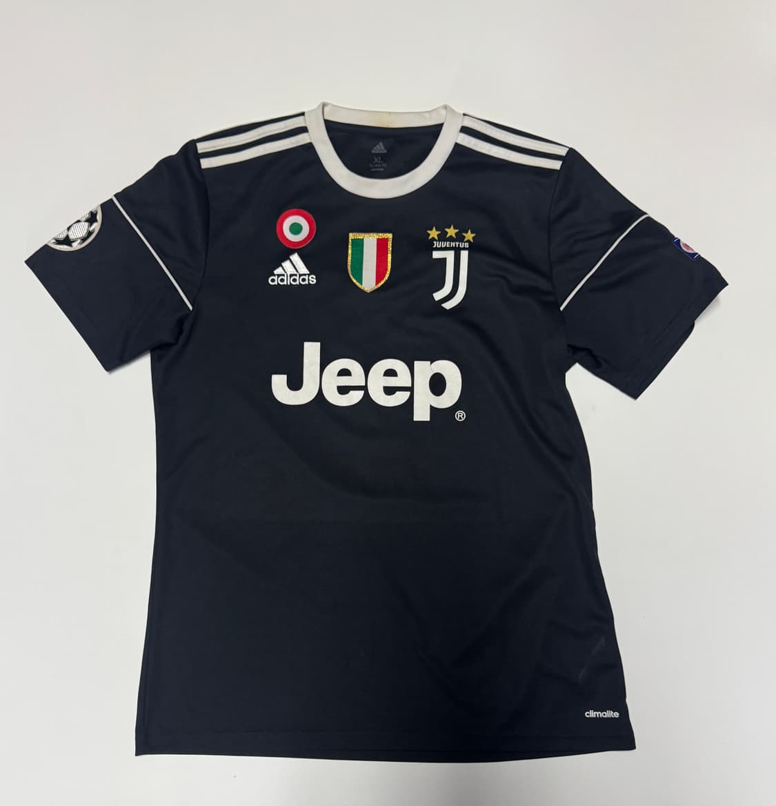 희귀!! 아디다스 유벤투스 호날두 축구 유니폼 반팔 티셔츠 L 블랙 상품이미지2