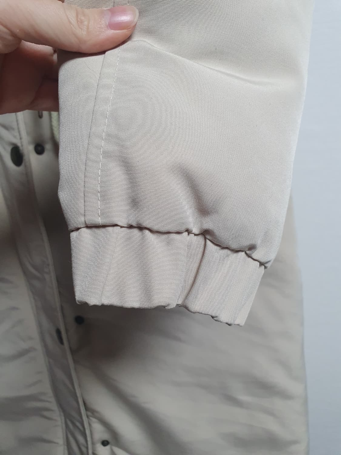 버버리 여성 롱패딩 라쿤퍼 베이지 다운파카 S 상품이미지7