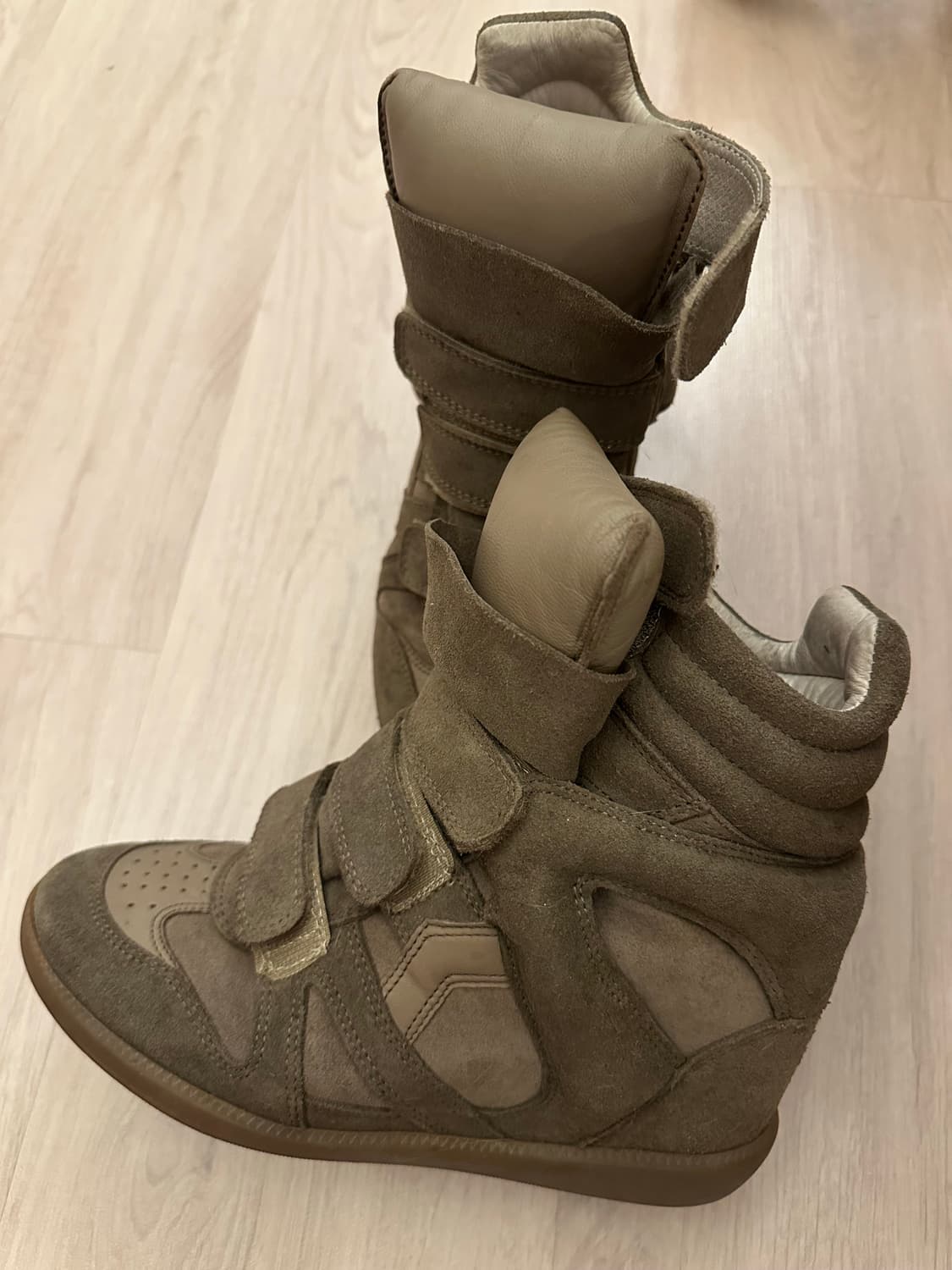 베켓 카키 토프 37 상품이미지1