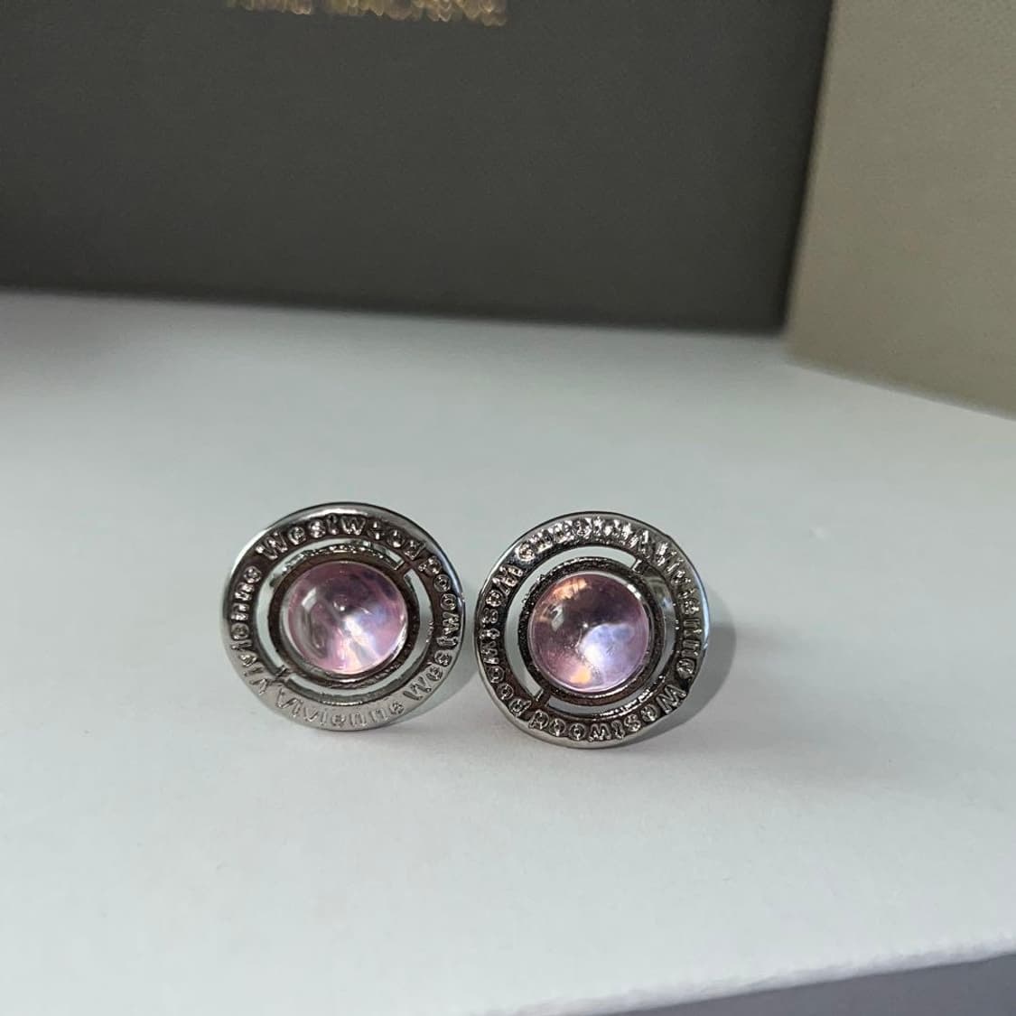 Vivienne Westwood pink orb earings 상품이미지2