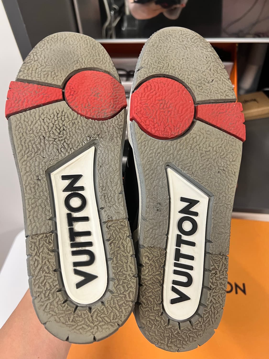 루이비통 트레이너 og 버질아블로 국내 265~270 상품이미지5