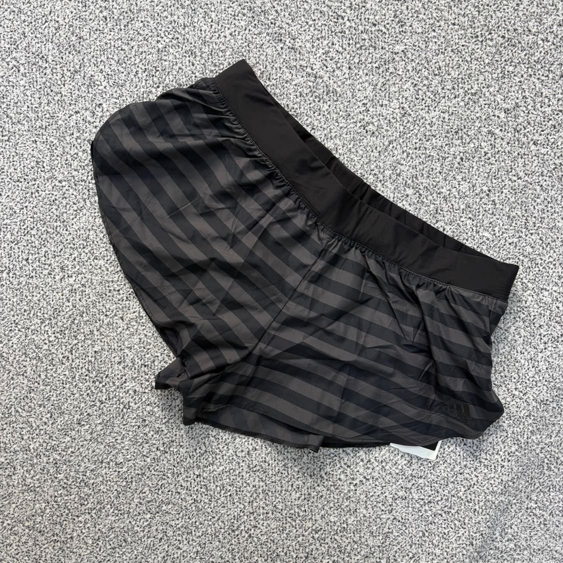 02M 새상품 아디다스 러닝 쇼츠 반바지 0402J 상품이미지1