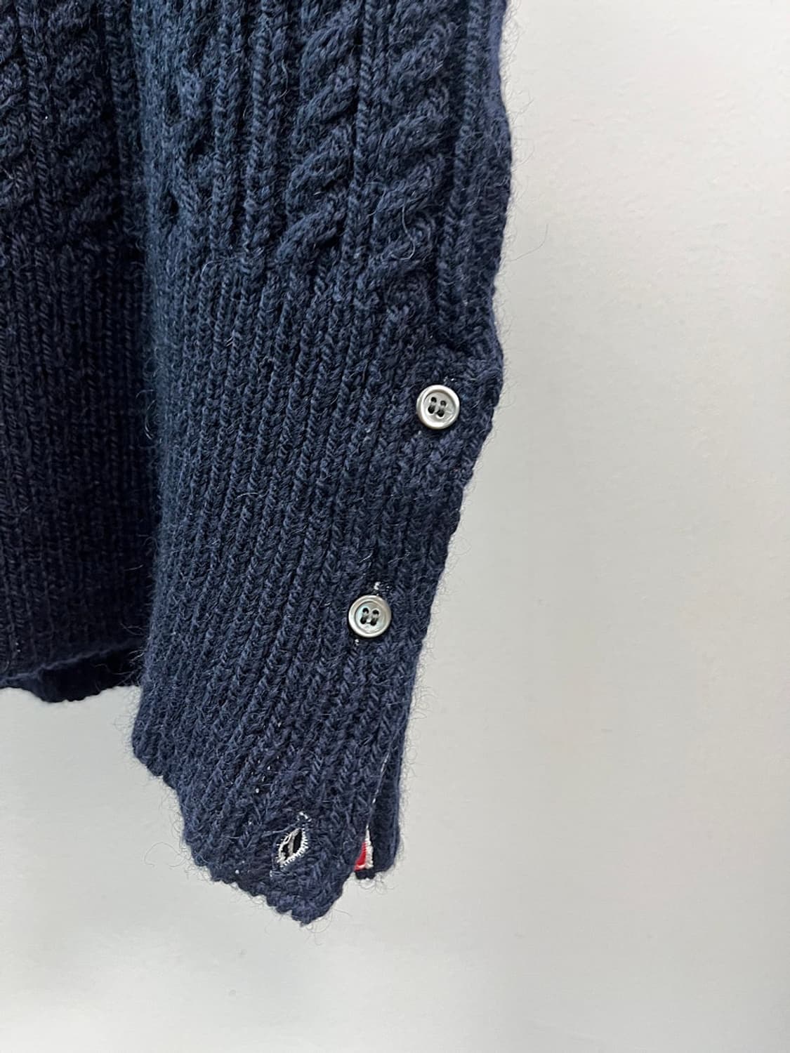 105) 톰브라운 신형 도네갈 케이블 베스트  상품이미지3