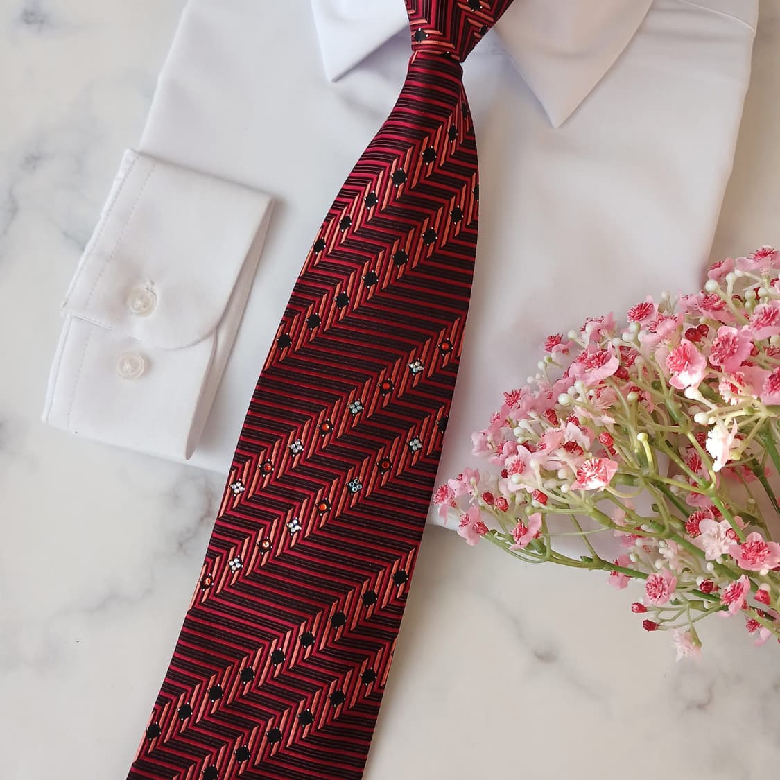 메트로시티 실크 레드 기하 패턴 넥타이 9.8cm A+등급 A19330
 상품이미지5