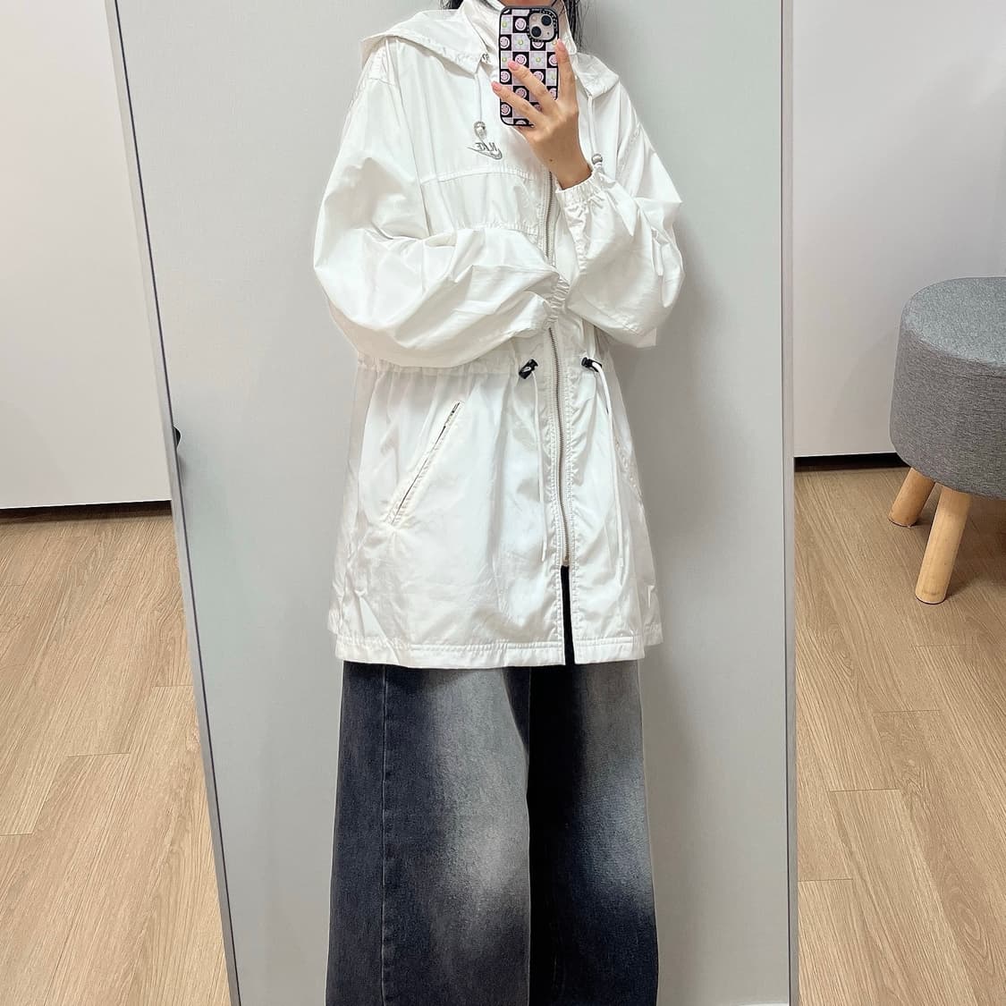 나이키 실버 자수로고 화이트 스트링 롱 윈드브레이커 자켓 상품이미지2