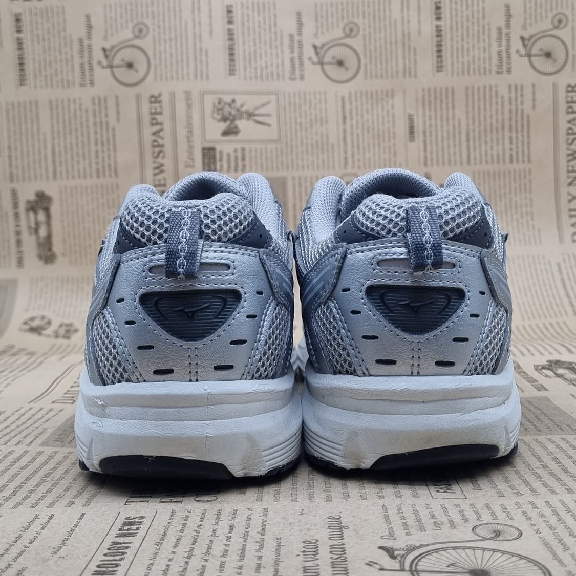 미즈노 MXR 실버 메쉬 런닝화 260 상품이미지4