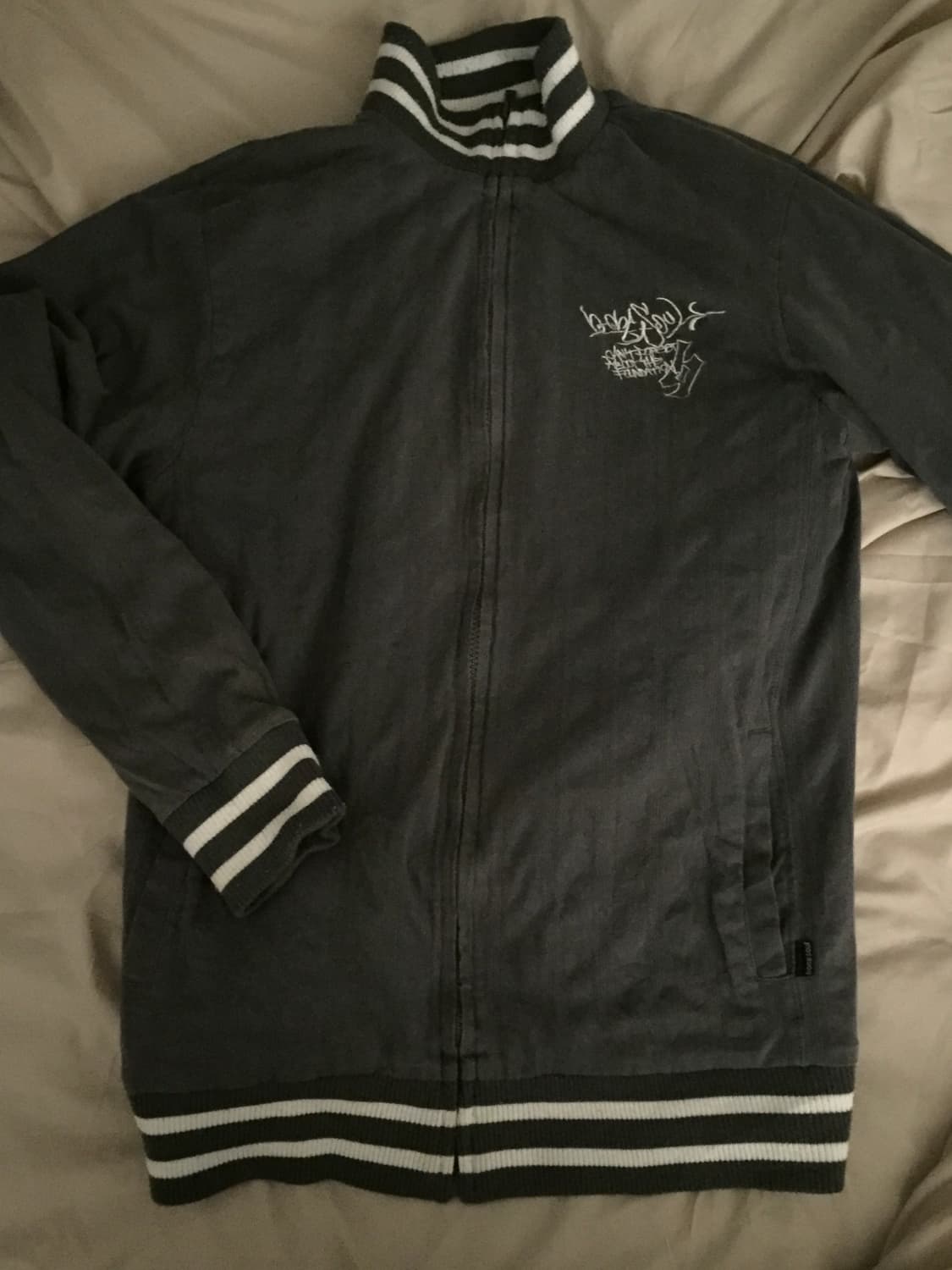 유일매물 일본 펑크코어 리버시블 집업 상품이미지3