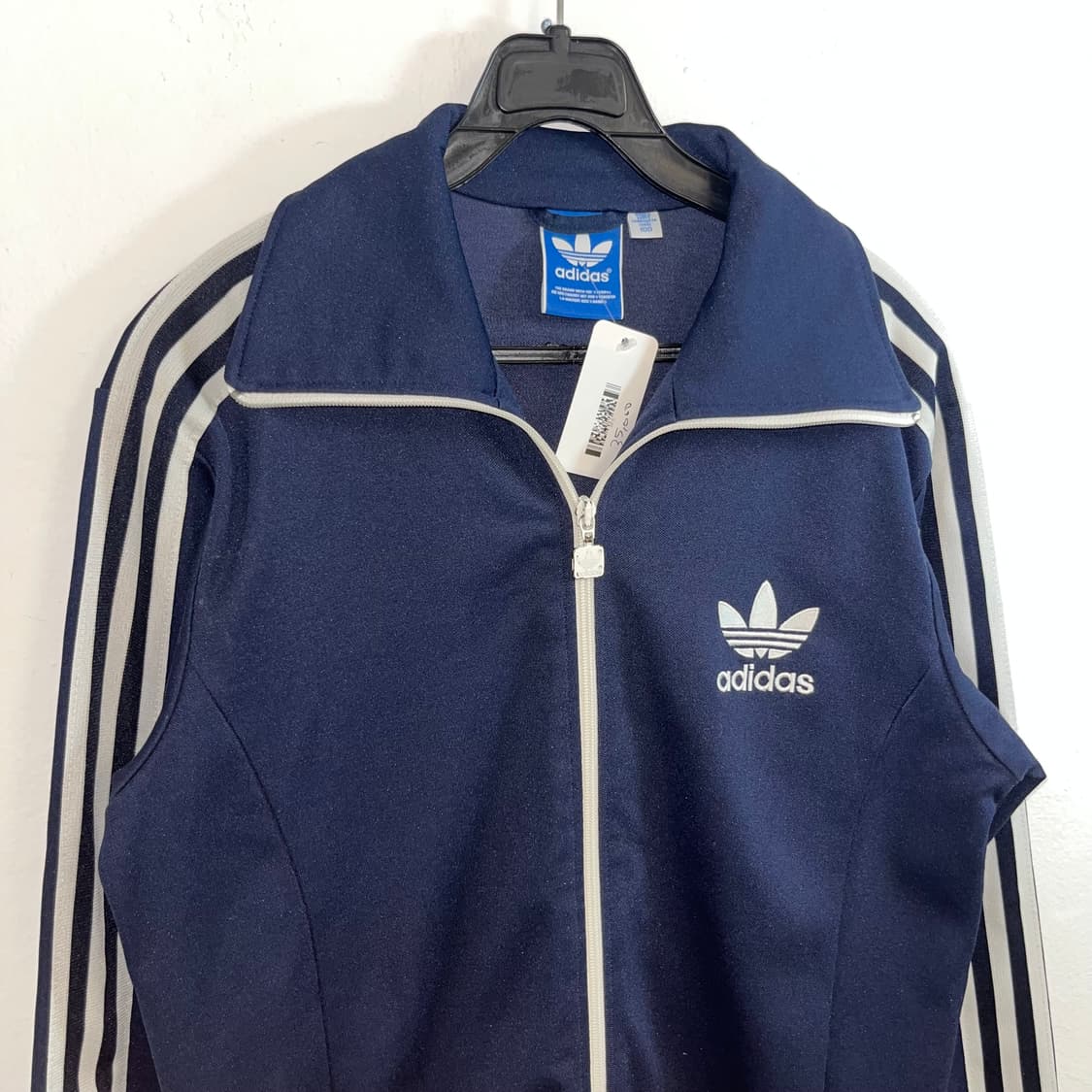 Adidas navy Europa track jacket 상품이미지5