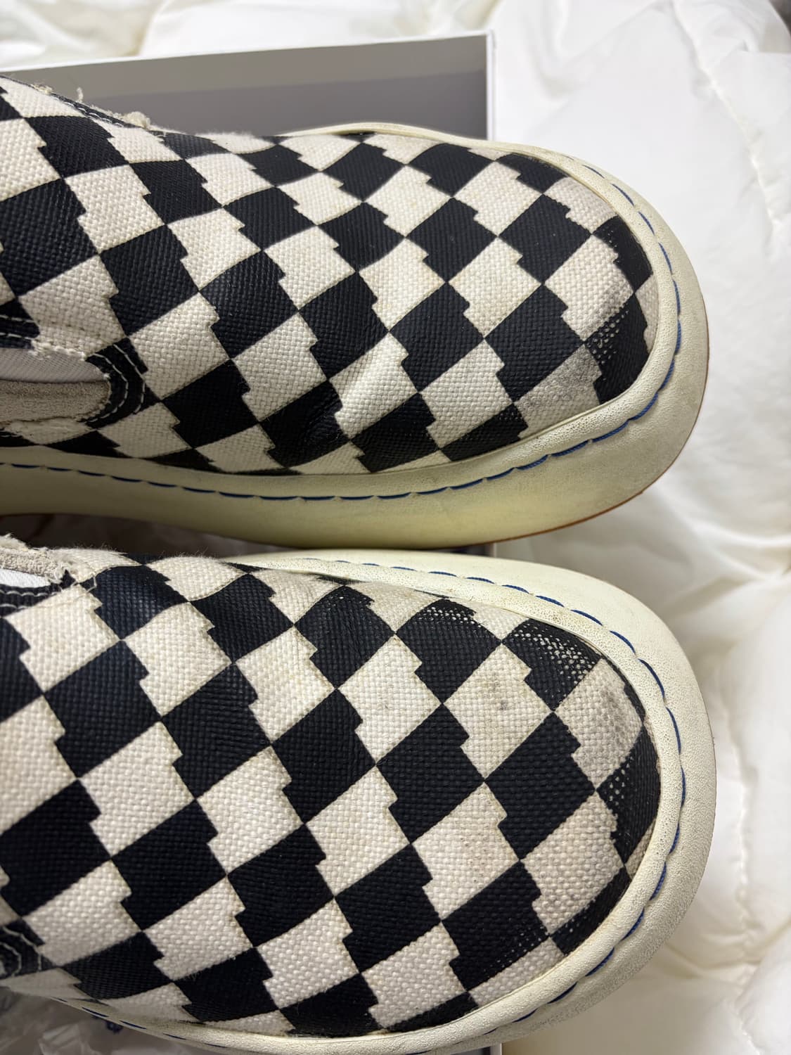 아더에러 log LAD tenit noir 42size 상품이미지3