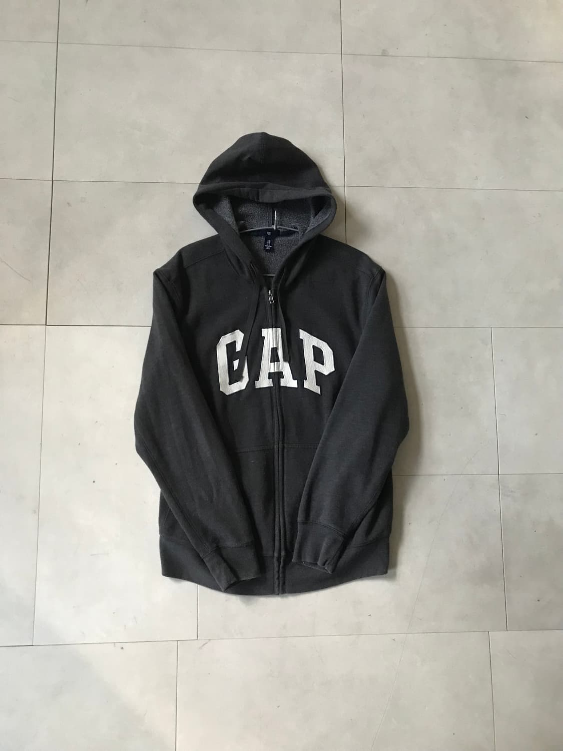 갭 차콜 후드집업 상품이미지6