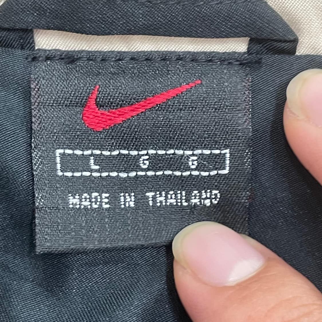 Nike 90,s  나이키 백 자수 스우시 베이지 블랙 상품이미지5