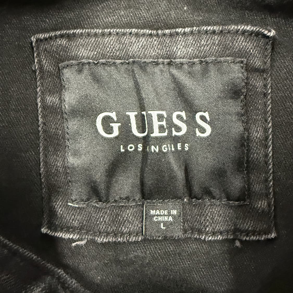 (L)게스GUESS 흑청데님 트러커자켓 상품이미지2