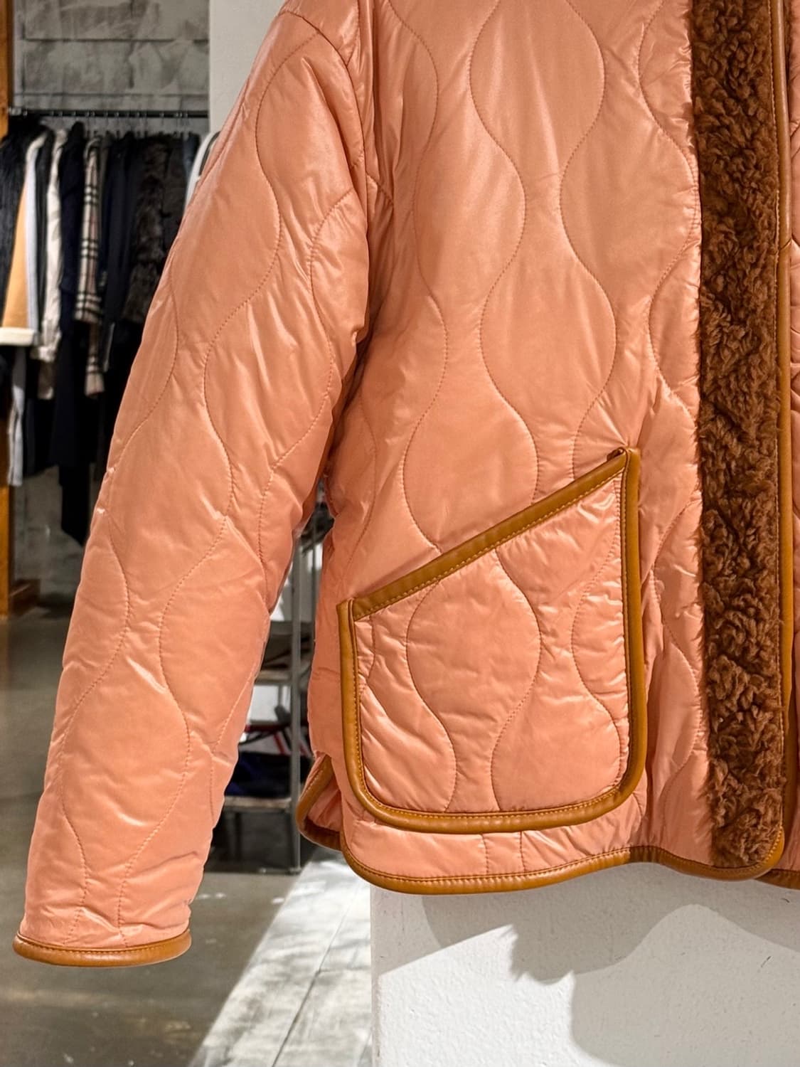 포르테포르테 코랄 리버시블 테디 패딩 자켓 상품이미지5