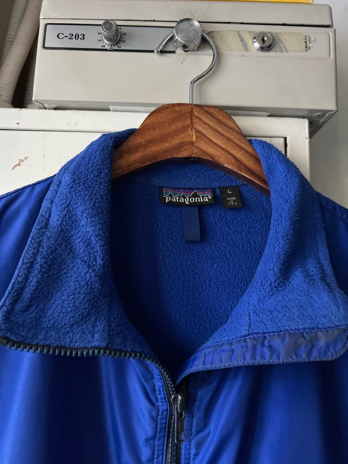 [L]파타고니아 Made in USA 플리스 라이닝 블루 웜업 자켓 상품이미지2
