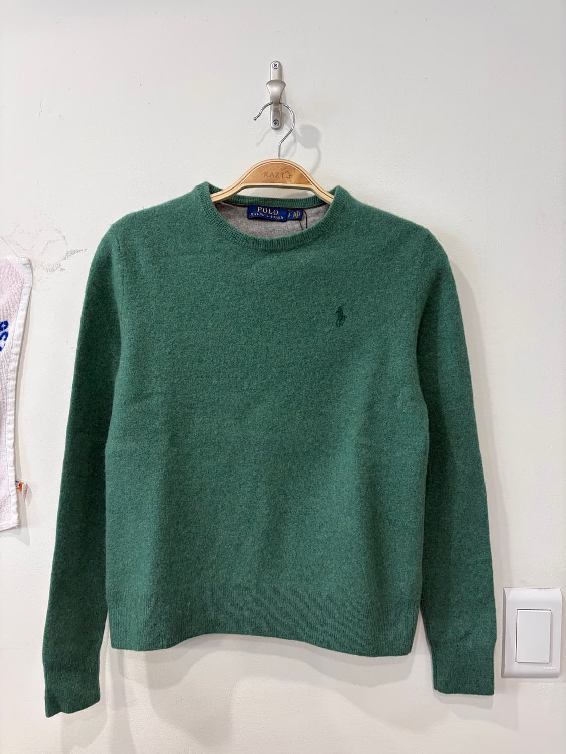 130. 폴로 니트 상품이미지1