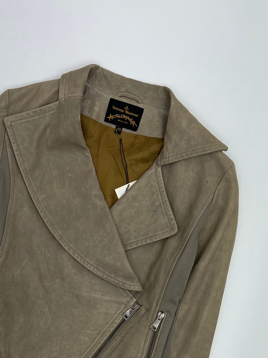 비비안 웨스트우드 레더 자켓 상품이미지2