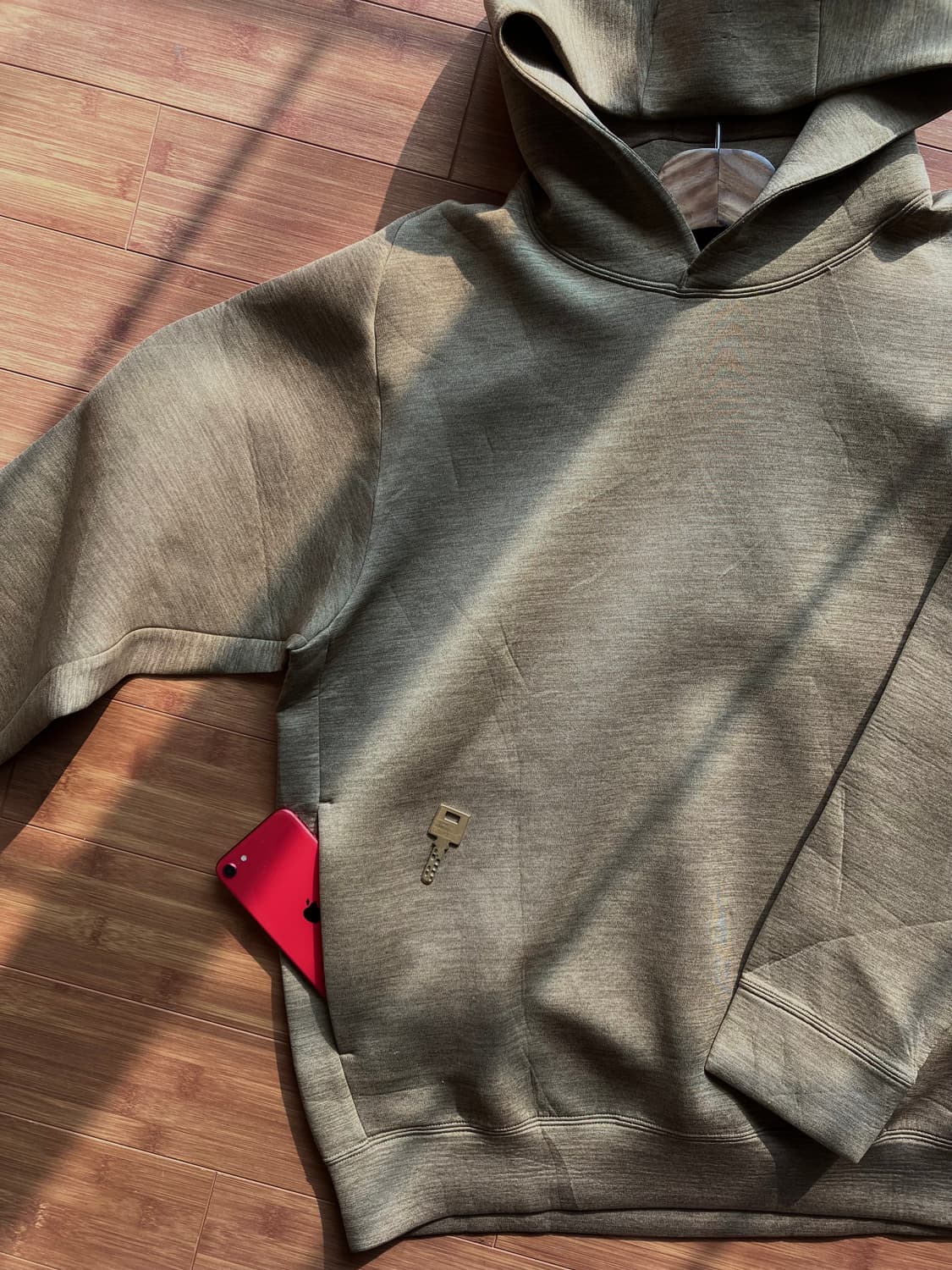 유니클로 네오프렌 후드티 상품이미지1