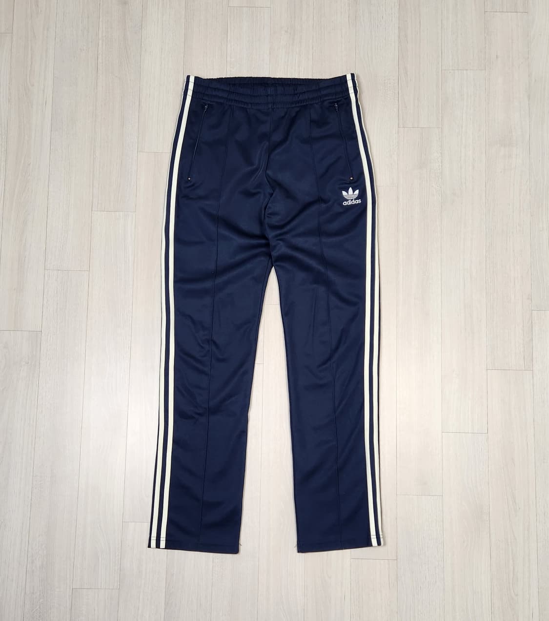 아디다스 유로파 트랙팬츠 상품이미지1