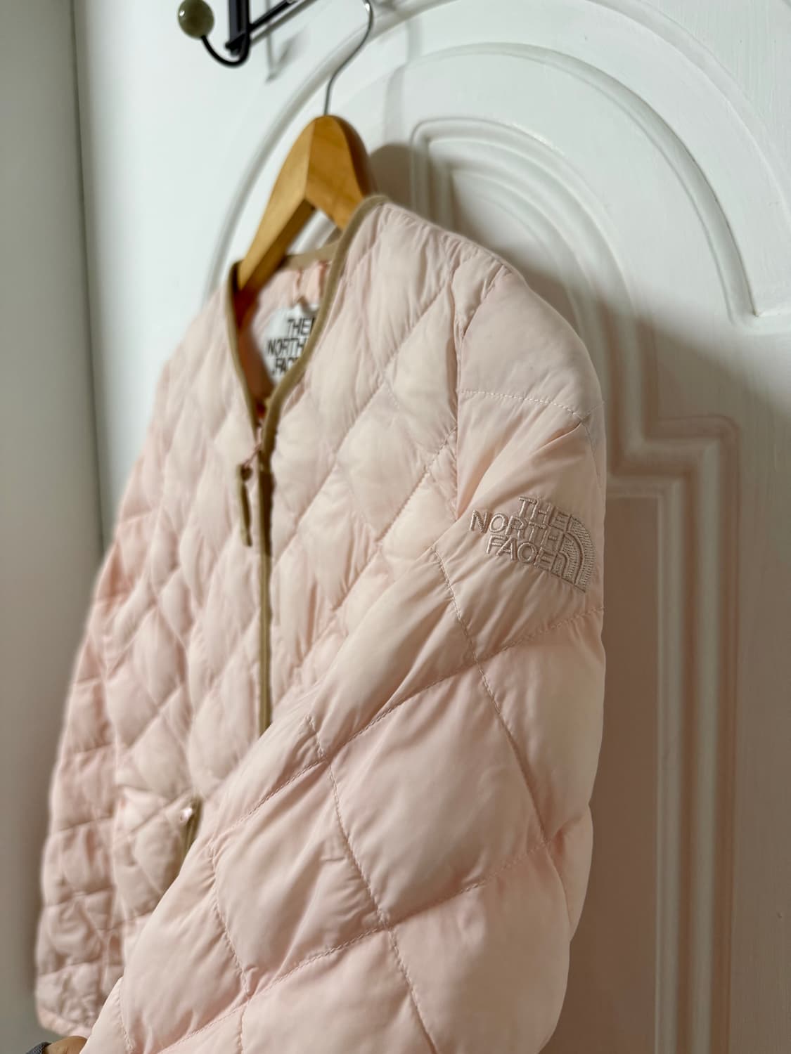 85 S 사이즈 여성 노스페이스 화이트라벨 퀄팅 패딩 상품이미지2