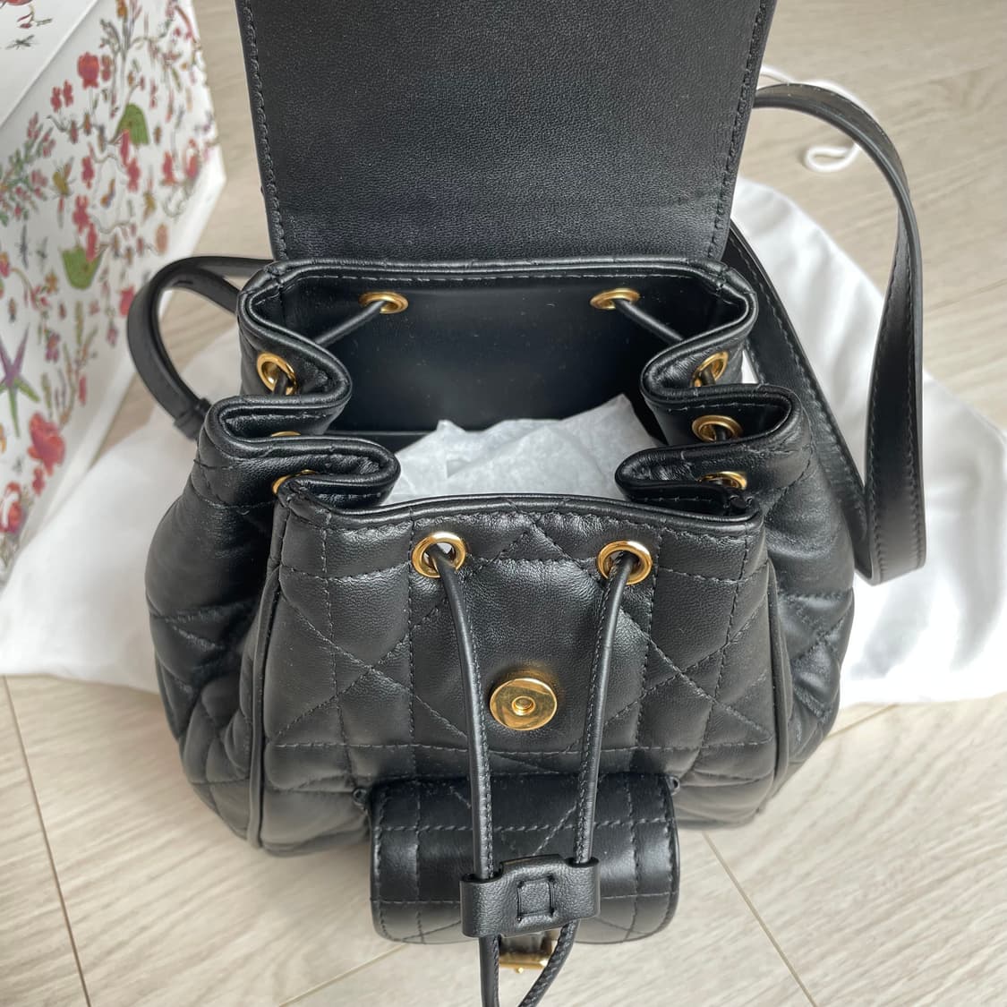 백화점 정품) 디올 카로 백팩 스몰 블랙 Dior Caro 카로백 상품이미지7