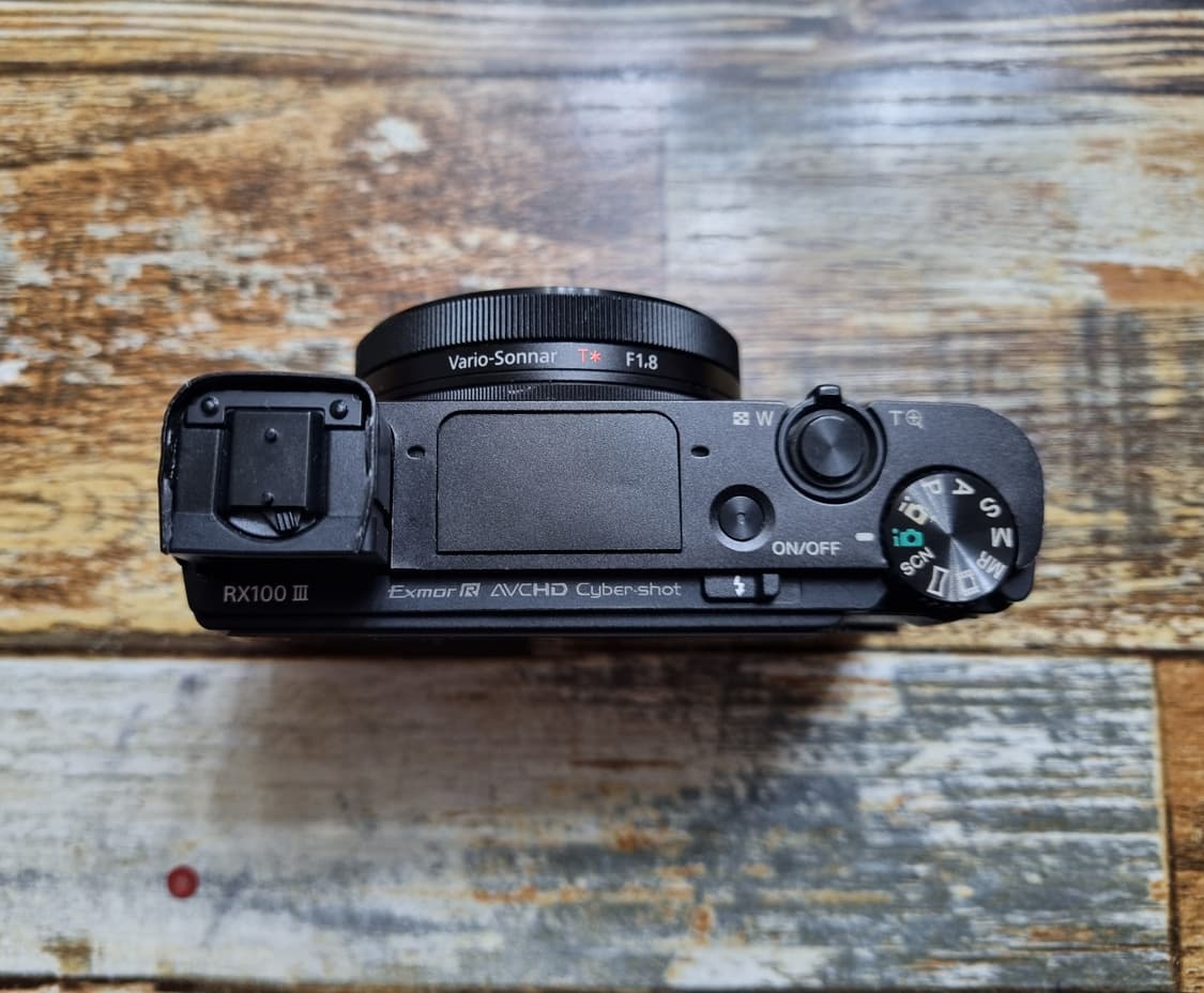 소니 카메라 RX100M3 팝니다. 상품이미지4