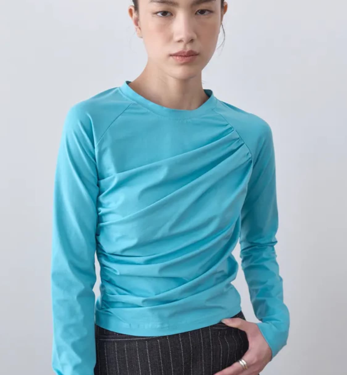 마조네 raglan shirring 티셔츠 아쿠아블루 상품이미지1