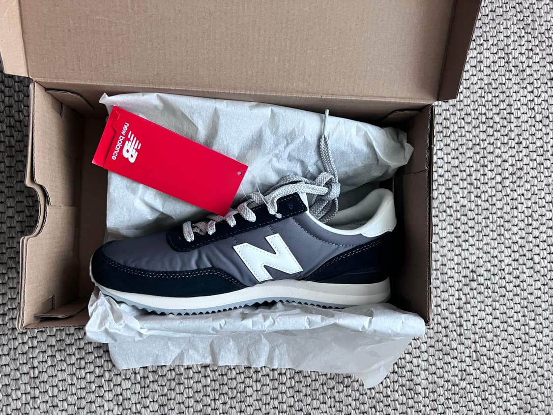 뉴발란스 720 (UL720MU1) 250사이즈 상품이미지3