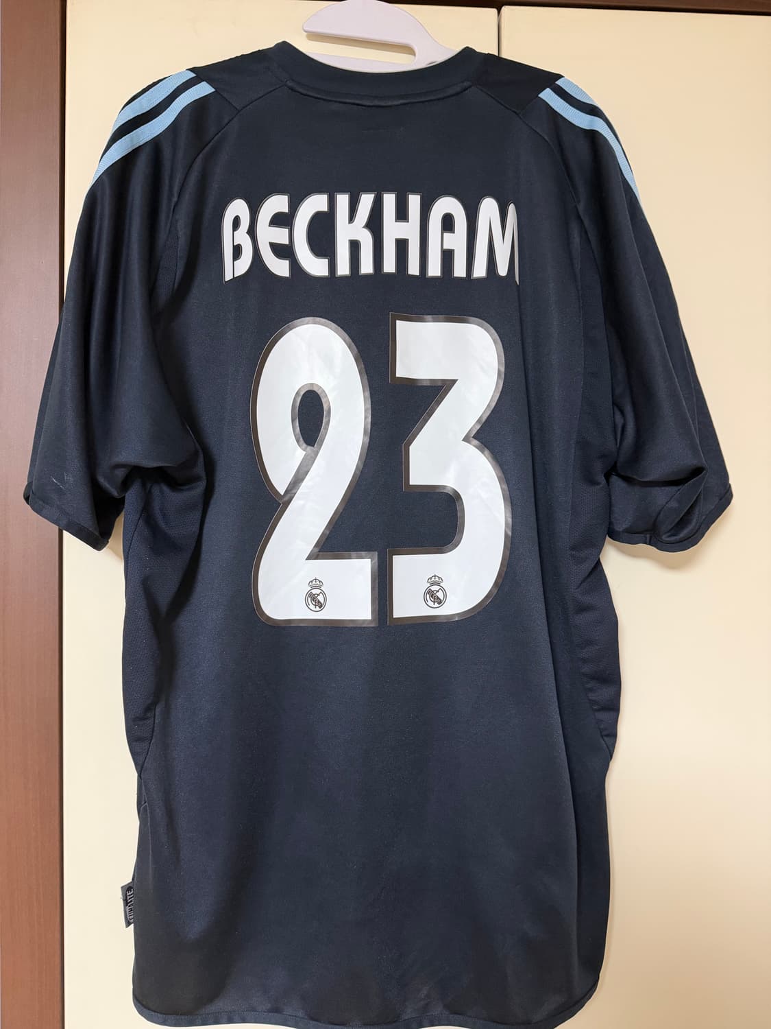 03-04 레알마드리드 어웨이 베컴 유니폼 L 상품이미지2
